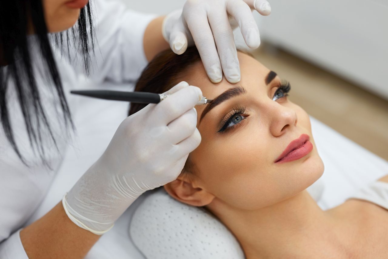 Eyelash Extensions and Permanent Makeup